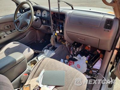 Zdjęcie 8 z 12 samochodu: 2001 TOYOTA TACOMA XTRACAB PRERUNNER VIN:5TESN92N61Z826814 - miniatura