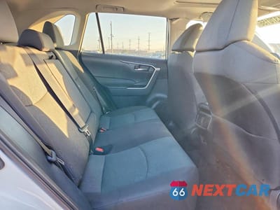 Zdjęcie 11 z 13 samochodu: 2024 TOYOTA RAV4 XLE VIN:2T3W1RFV4RC268574 - miniatura
