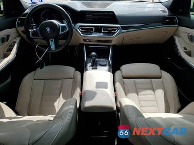 Zdjęcie 8 z 13 samochodu: 2021 BMW 330I VIN:3MW5R1J0XM8B76448 - miniatura