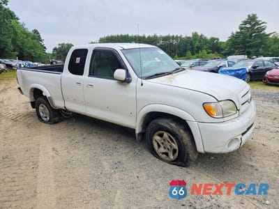 Czwarte zdjęcie samochodu z boku: 2003 TOYOTA TUNDRA ACCESS CAB LIMITED VIN:5TBBT48113S362997 - miniatura