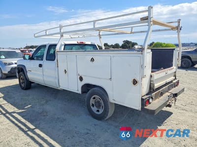 Drugie zdjęcie samochodu z przodu: 2007 CHEVROLET SILVERADO K2500 HEAVY DUTY VIN:1GCHK29U97E147753 - miniatura