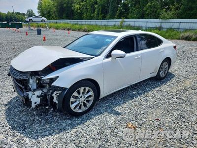 2015 LEXUS ES 300H JTHBW1GG4F2084500 - główne zdjęcie licytacji z USA - miniatura