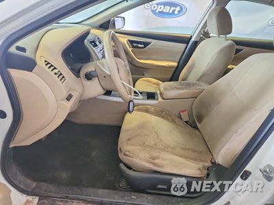 Zdjęcie 7 z 12 samochodu: 2015 NISSAN ALTIMA 2.5 S VIN:1N4AL3AP6FN920807 - miniatura