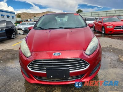 Piąte zdjęcie samochodu w środku: 2016 FORD FIESTA SE VIN:3FADP4BJ0GM130657 - miniatura