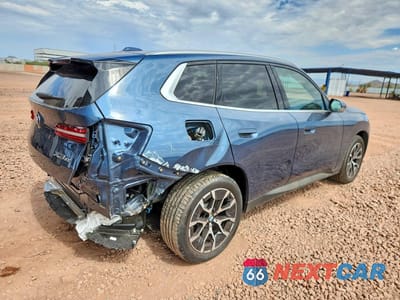 Trzecie zdjęcie samochodu z tyłu: 2026 BMW X3 30 XDRIVE VIN:5UX53GP01T9233184 - miniatura