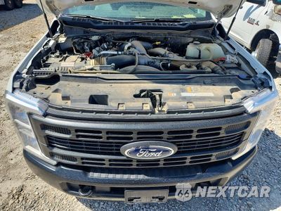 Zdjęcie 11 z 12 samochodu: 2024 FORD F350 SUPER DUTY VIN:1FD8W3GT9REG02619 - miniatura