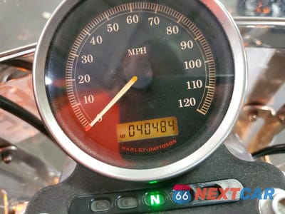 Zdjęcie 7 z 10 samochodu: 2010 HARLEY-DAVIDSON XL883 L VIN:1HD4CR218AC404116 - miniatura