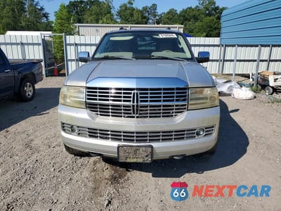 Piąte zdjęcie samochodu w środku: 2011 LINCOLN NAVIGATOR VIN:5LMJJ2J51BEJ06284 - miniatura