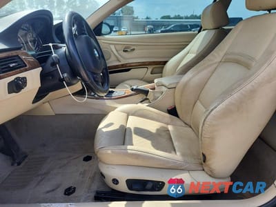 Zdjęcie 7 z 13 samochodu: 2008 BMW 335 XI VIN:WBAWC73548E066824 - miniatura