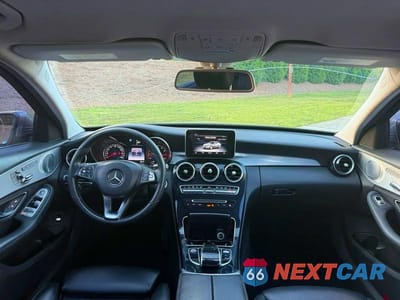 Zdjęcie 9 z 11 samochodu: 2015 MERCEDES-BENZ C 300 4MATIC VIN:55SWF4KB6FU028263 - miniatura