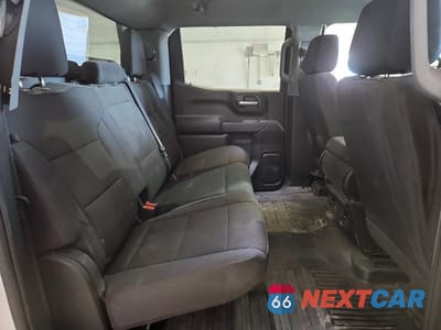 Zdjęcie 10 z 12 samochodu: 2026 CHEVROLET SILVERADO K1500 VIN:1GCUKAED5TZ130143 - miniatura