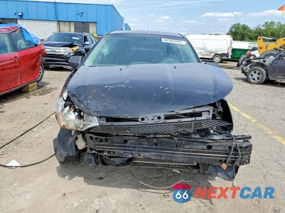 Piąte zdjęcie samochodu w środku: 2008 FORD FOCUS SE VIN:1FAHP33N88W255839 - miniatura