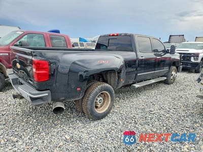 Trzecie zdjęcie samochodu z tyłu: 2015 CHEVROLET SILVERADO K3500 LTZ VIN:1GC4K0C88FF118560 - miniatura