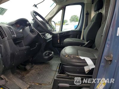 Zdjęcie 7 z 12 samochodu: 2019 RAM PROMASTER 3500 DELIVERY VAN VIN:3C6URVJG0KE551630 - miniatura