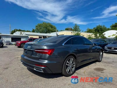 Czwarte zdjęcie samochodu z boku: 2019 AUDI A6 PREMIUM PLUS VIN:WAUL2AF23KN059245 - miniatura