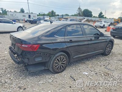 Trzecie zdjęcie samochodu z tyłu: 2021 VOLKSWAGEN JETTA S VIN:3VWC57BU7MM015134 - miniatura