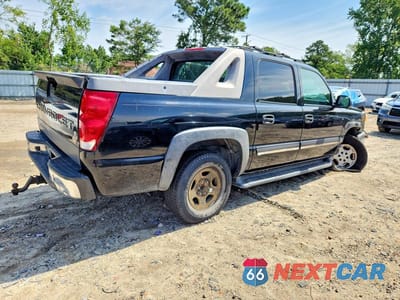 Trzecie zdjęcie samochodu z tyłu: 2005 CHEVROLET AVALANCHE C1500 VIN:3GNEC12Z15G145251 - miniatura