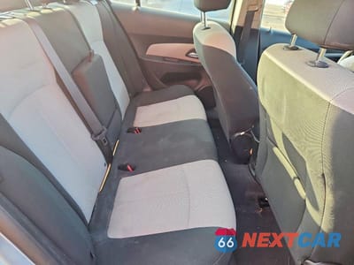 Zdjęcie 10 z 12 samochodu: 2011 CHEVROLET CRUZE LS VIN:1G1PC5SHXB7275688 - miniatura