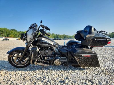 Trzecie zdjęcie samochodu z tyłu: 2014 HARLEY-DAVIDSON FLHTK ELECTRA GLIDE ULTRA LIMITED VIN:1HD1KEL11EB658386 - miniatura