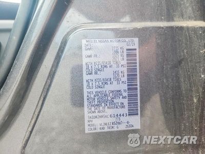 Zdjęcie 13 z 13 samochodu: 2019 NISSAN PATHFINDER SV VIN:5N1DR2MM5KC614443 - miniatura