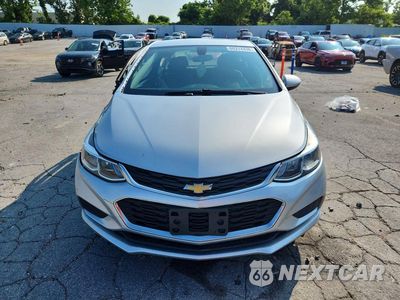 Piąte zdjęcie samochodu w środku: 2017 CHEVROLET CRUZE LS VIN:1G1BC5SM5H7215477 - miniatura