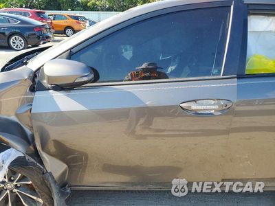 Zdjęcie 7 z 12 samochodu: 2018 TOYOTA COROLLA SE VIN:2T1BURHE9JC977047 - miniatura