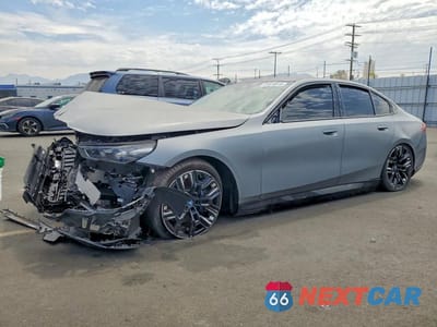 2024 BMW I5 M60 WBY43FK02RCR58592 - główne zdjęcie licytacji z USA - miniatura
