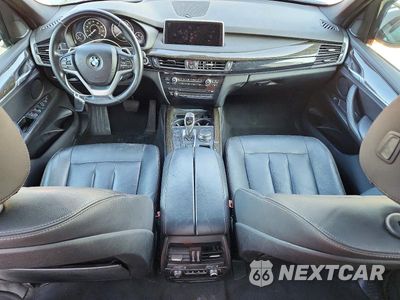 Zdjęcie 8 z 13 samochodu: 2018 BMW X5 SDRIVE35I VIN:5UXKR2C54J0Z18593 - miniatura