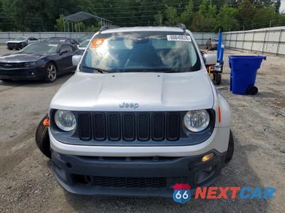 Piąte zdjęcie samochodu w środku: 2017 JEEP RENEGADE LATITUDE VIN:ZACCJABB1HPG64800 - miniatura