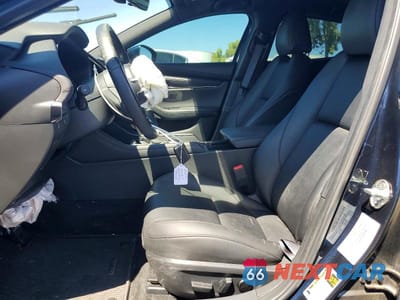 Zdjęcie 7 z 12 samochodu: 2023 MAZDA 3 PREFERRED VIN:JM1BPALM4P1611775 - miniatura