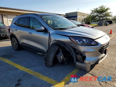 Czwarte zdjęcie samochodu z boku: 2022 FORD ESCAPE SEL VIN:1FMCU0KZ9NUB98294 - miniatura