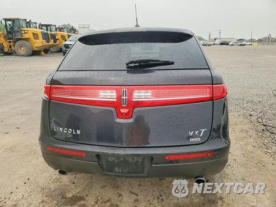 Zdjęcie 6 z 13 samochodu: 2019 LINCOLN MKT VIN:2LMHJ5NK2KBL01250 - miniatura