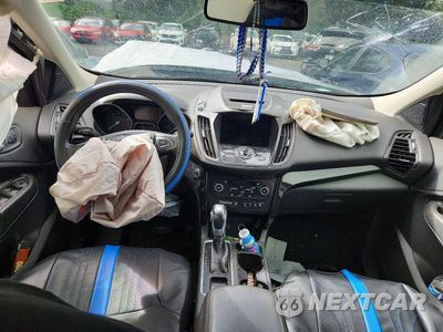 Zdjęcie 8 z 13 samochodu: 2018 FORD ESCAPE TITANIUM VIN:1FMCU0J92JUA42707 - miniatura