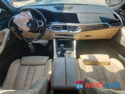 Zdjęcie 8 z 13 samochodu: 2021 BMW X6 XDRIVE40I VIN:5UXCY6C06M9F87361 - miniatura