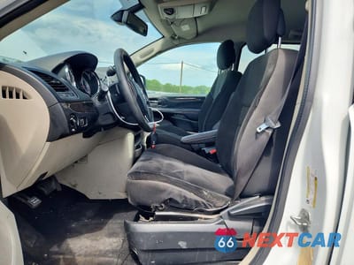 Zdjęcie 7 z 13 samochodu: 2019 DODGE GRAND CARAVAN SE VIN:2C4RDGBG2KR777318 - miniatura