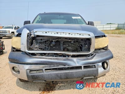 Piąte zdjęcie samochodu w środku: 2010 TOYOTA TUNDRA CREWMAX SR5 VIN:5TFEM5F16AX004473 - miniatura