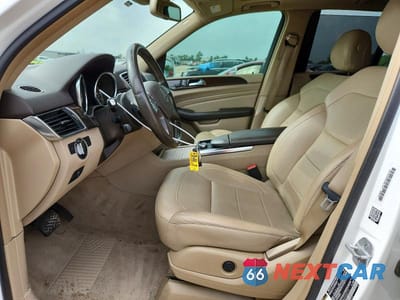 Zdjęcie 7 z 12 samochodu: 2015 MERCEDES-BENZ ML 250 BLUETEC VIN:4JGDA0EBXFA585712 - miniatura