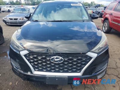 Piąte zdjęcie samochodu w środku: 2019 HYUNDAI TUCSON SE VIN:KM8J2CA49KU857605 - miniatura