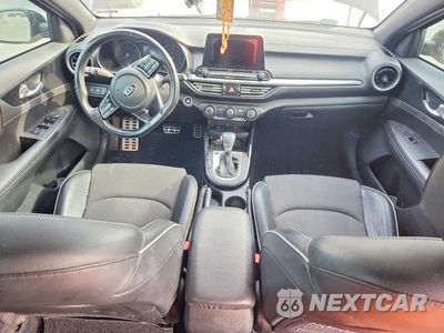 Zdjęcie 8 z 12 samochodu: 2020 KIA FORTE GT LINE VIN:3KPF34AD8LE258806 - miniatura