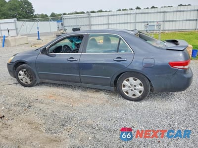 Drugie zdjęcie samochodu z przodu: 2004 HONDA ACCORD LX VIN:1HGCM56354A152650 - miniatura