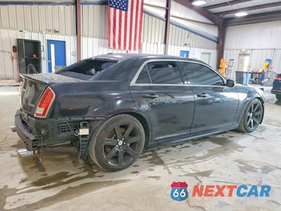 Trzecie zdjęcie samochodu z tyłu: 2013 CHRYSLER 300 SRT-8 VIN:2C3CCAFJ5DH529881 - miniatura