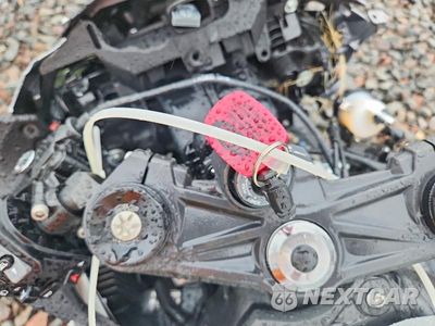 Zdjęcie 8 z 9 samochodu: 2025 KAWASAKI ZX636 K VIN:JKBZXJK19SA011628 - miniatura