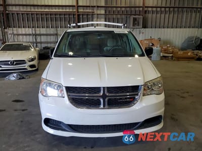 Piąte zdjęcie samochodu w środku: 2015 DODGE GRAND CARAVAN SE VIN:2C4RDGBG9FR615949 - miniatura
