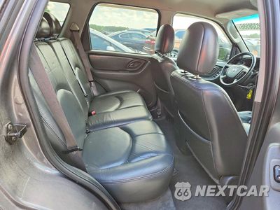 Zdjęcie 10 z 12 samochodu: 2005 MAZDA TRIBUTE S VIN:4F2CZ96175KM07106 - miniatura