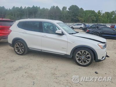 Czwarte zdjęcie samochodu z boku: 2017 BMW X3 XDRIVE28I VIN:5UXWX9C53H0D96911 - miniatura