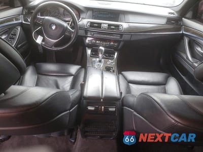 Zdjęcie 8 z 12 samochodu: 2012 BMW 550 I VIN:WBAFR9C50CDV58582 - miniatura