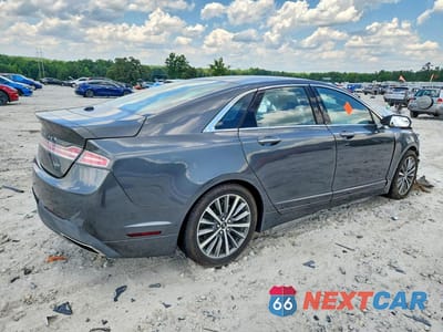 Trzecie zdjęcie samochodu z tyłu: 2018 LINCOLN MKZ PREMIERE VIN:3LN6L5A96JR610042 - miniatura