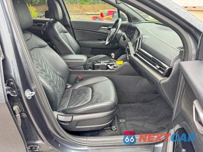 Piąte zdjęcie samochodu w środku: 2023 KIA SPORTAGE X LINE VIN:5XYK6CAFXPG027528 - miniatura