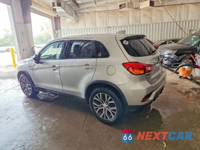 Drugie zdjęcie samochodu z przodu: 2018 MITSUBISHI OUTLANDER SPORT ES VIN:JA4AP3AU9JZ013520 - miniatura