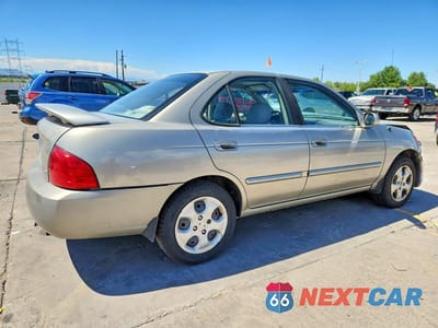 Trzecie zdjęcie samochodu z tyłu: 2004 NISSAN SENTRA 1.8 VIN:3N1CB51D94L913535 - miniatura